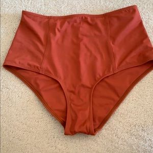 Reformation “Mandalay” bottoms